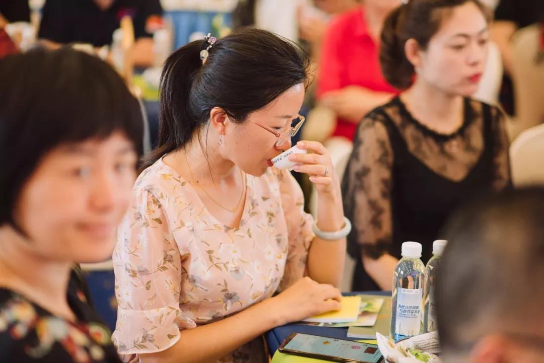 5d75b9353efe5.jpg 23.jpg