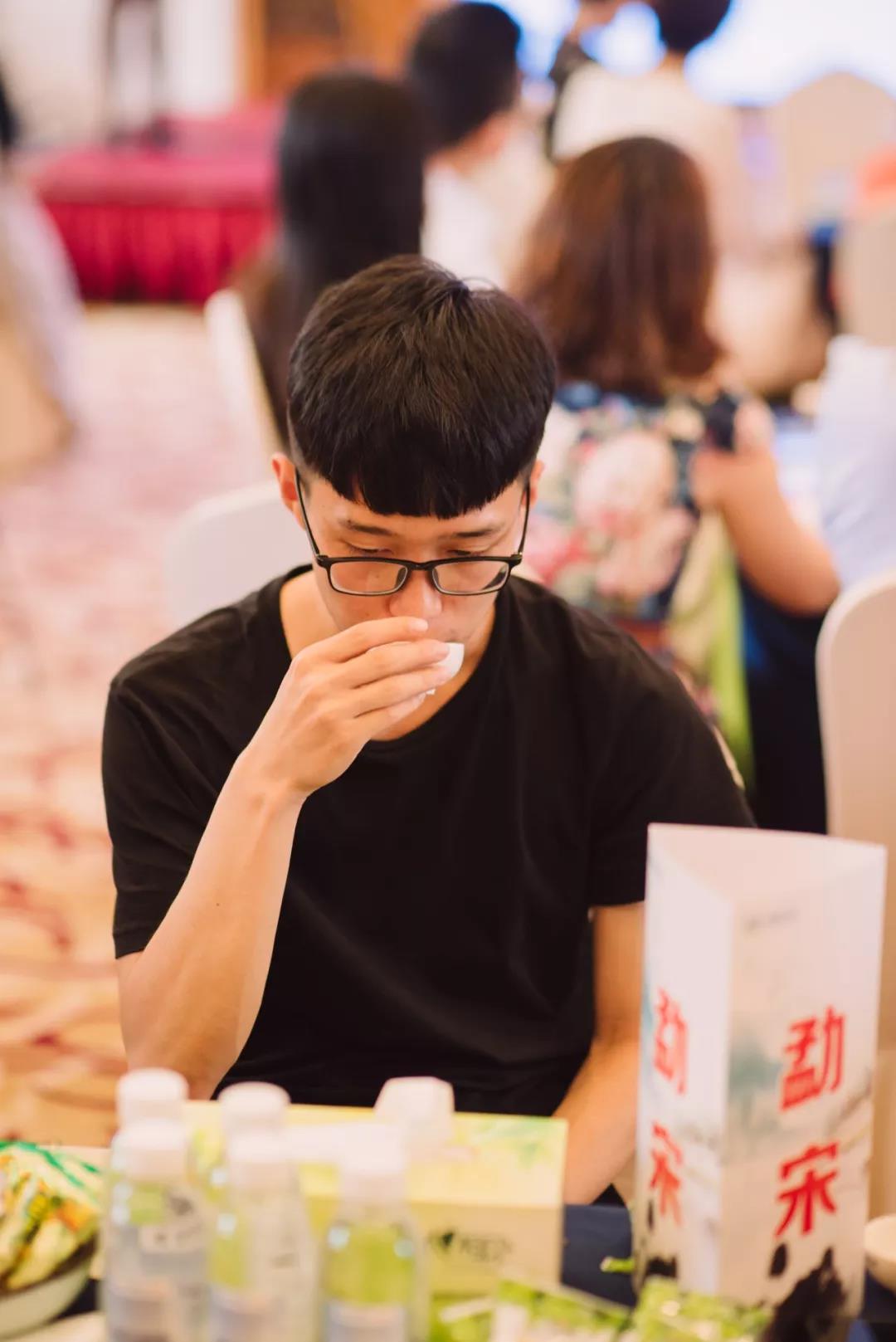 5d75b947d8b1e.jpg 26.jpg