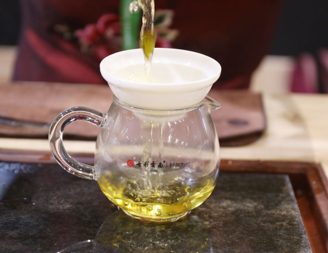 5d7752bac752d.jpg 36.jpg