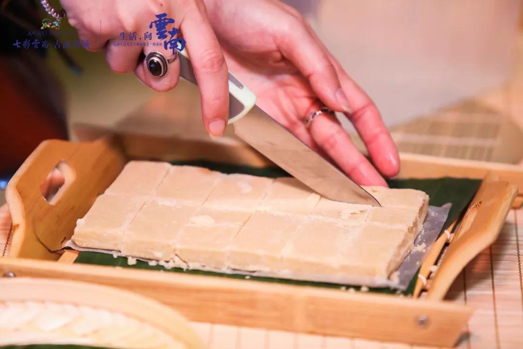 5dc3bbae3f2bf.jpg 11.jpg