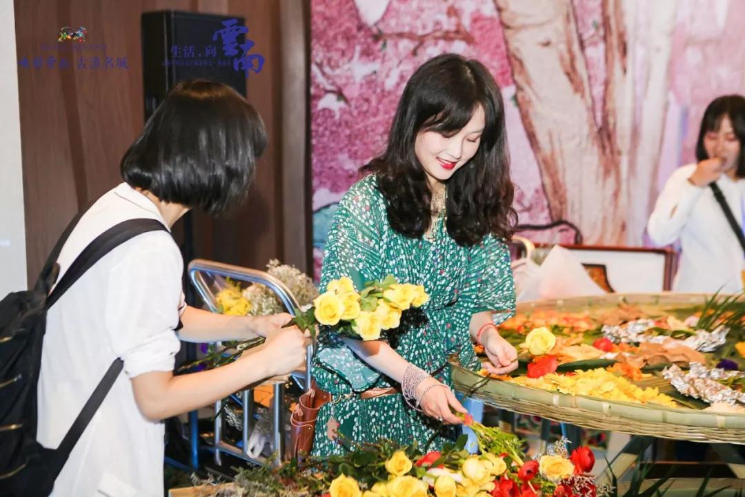 5dc3bbd68d05f.jpg 15.jpg