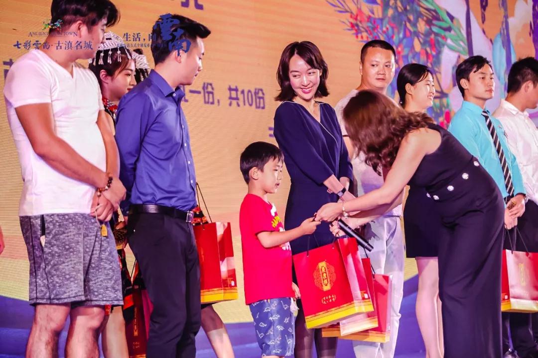 5dc3bd322d552.jpg 49.jpg