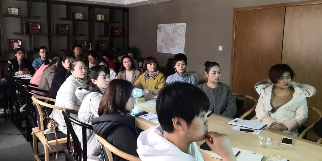 5dc3cf184d2de.jpg 2.jpg