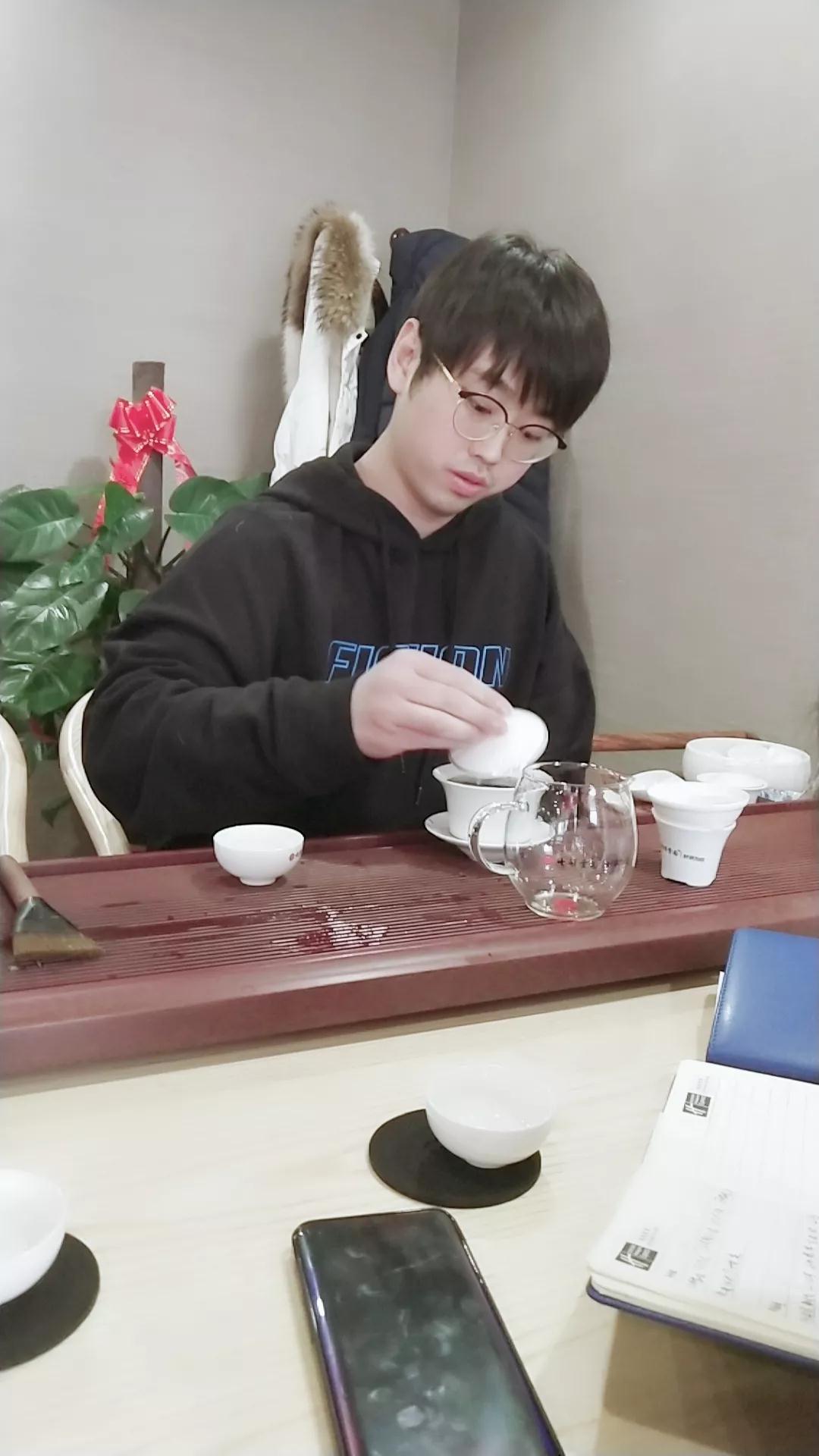 5dc3cf5648cb6.jpg 5.jpg