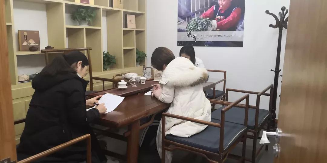 5dc3cf7219818.jpg 6.jpg