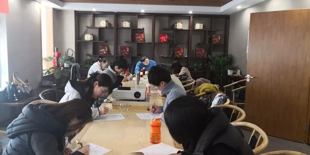 5dc3cf7ad09ca.jpg 7.jpg