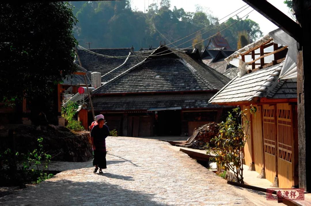 5dc3d69bc3381.jpg 10.jpg